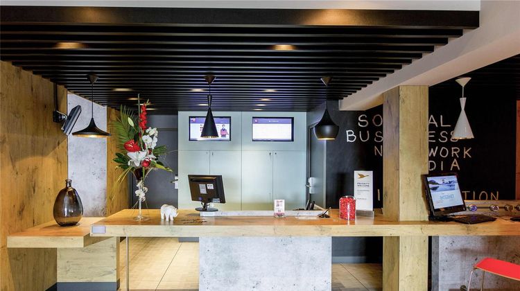 Ibis Cherbourg Exterior