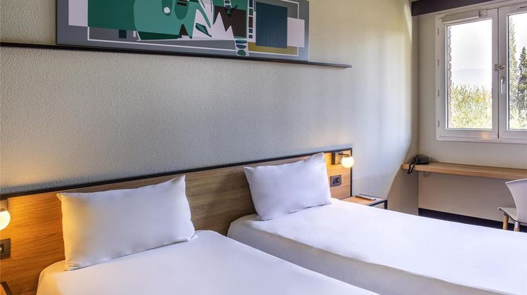 Ibis Hotel Mendoza Room