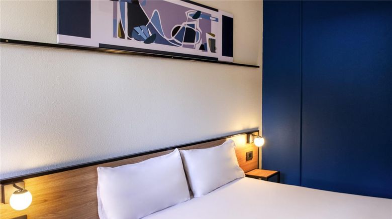 <b>Ibis Hotel Mendoza Room</b>. Images powered by <a href="https://iceportal.shijigroup.com/" title="IcePortal" target="_blank">IcePortal</a>.