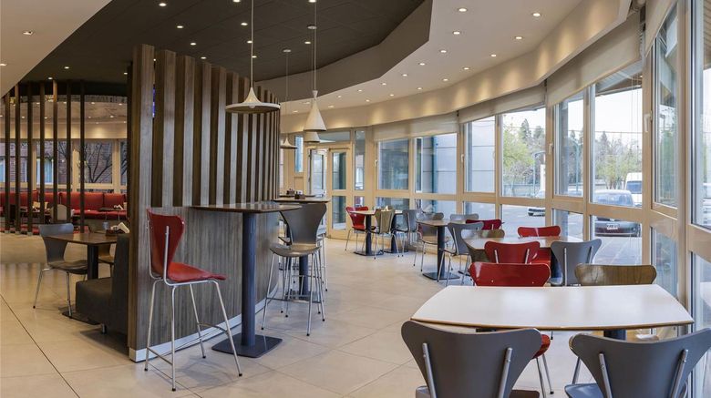 <b>Ibis Hotel Mendoza Restaurant</b>. Images powered by <a href="https://iceportal.shijigroup.com/" title="IcePortal" target="_blank">IcePortal</a>.