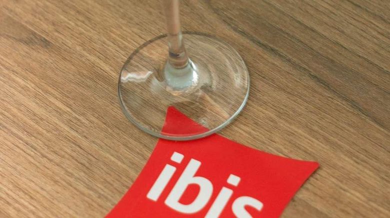 <b>Ibis Hotel Mendoza Exterior</b>. Images powered by <a href="https://iceportal.shijigroup.com/" title="IcePortal" target="_blank">IcePortal</a>.