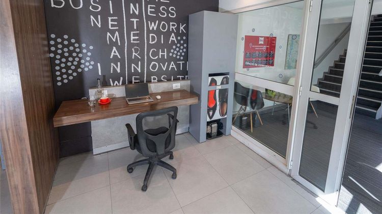 Ibis Hotel Mendoza Exterior