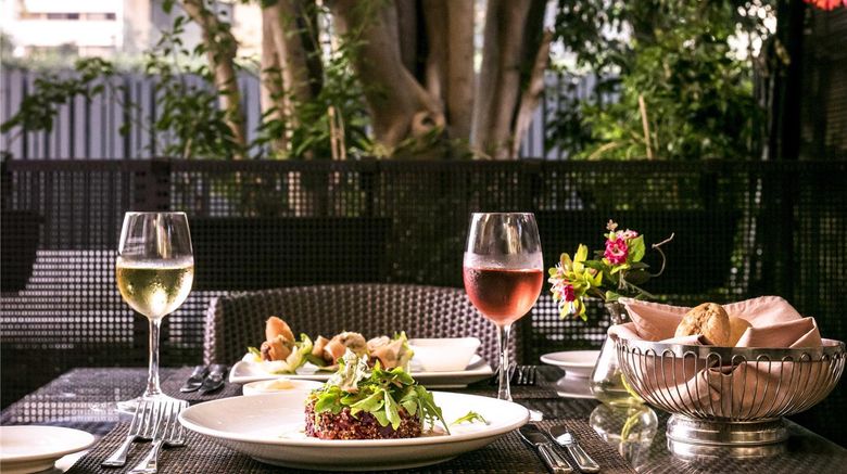 <b>Sofitel Gabriel Beyrouth Restaurant</b>. Images powered by <a href="https://iceportal.shijigroup.com/" title="IcePortal" target="_blank">IcePortal</a>.