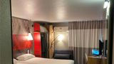 Ibis Hotel Lyon Sud Room