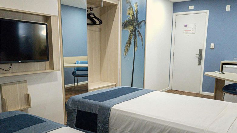 <b>Mercure Recife Navegantes Hotel Room</b>. Images powered by <a href="https://iceportal.shijigroup.com/" title="IcePortal" target="_blank">IcePortal</a>.