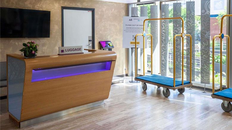 <b>Mercure Paris Centre Tour Eiffel Other</b>. Images powered by <a href="https://iceportal.shijigroup.com/" title="IcePortal" target="_blank">IcePortal</a>.