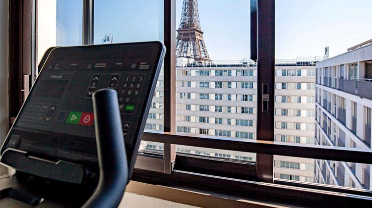 Mercure Paris Centre Tour Eiffel Exterior