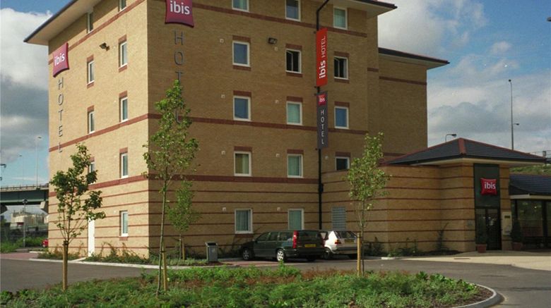 <b>Hotel ibis London Thurrock M25 Exterior</b>. Images powered by <a href="https://iceportal.shijigroup.com/" title="IcePortal" target="_blank">IcePortal</a>.