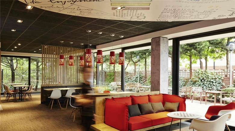 <b>Hotel ibis London Thurrock M25 Restaurant</b>. Images powered by <a href="https://iceportal.shijigroup.com/" title="IcePortal" target="_blank">IcePortal</a>.