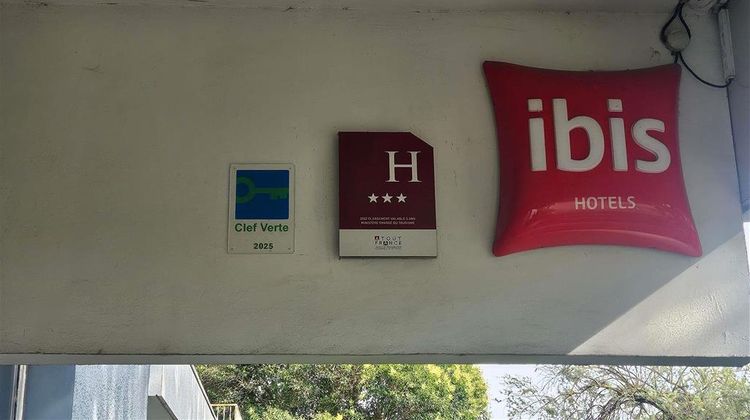 Hotel Ibis Cavaillon Exterior