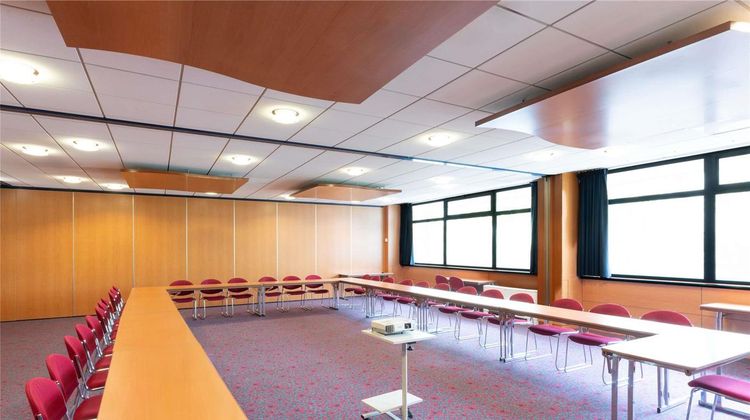 Ibis Paris 17 Clichy-Batignolles Meeting