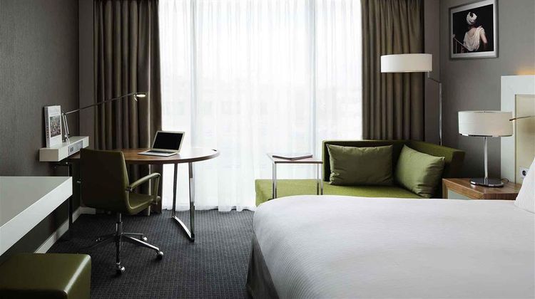 Pullman Paris Bercy Room