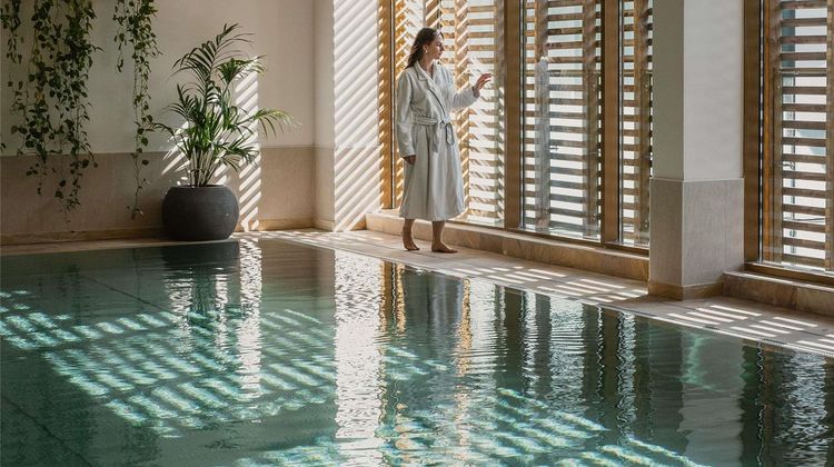 Pullman Paris Bercy Pool