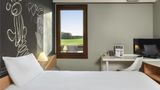 Ibis Charleroi Aeroport Room