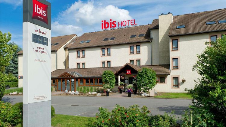 Ibis Charleroi Aeroport Exterior