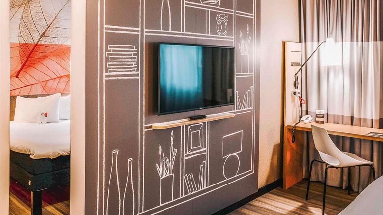 <b>Ibis Frankfurt Airport Room</b>. Images powered by <a href="https://iceportal.shijigroup.com/" title="IcePortal" target="_blank">IcePortal</a>.