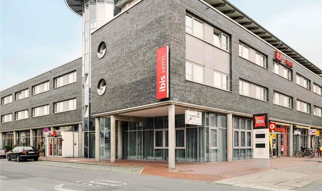 Ibis Luebeck Exterior