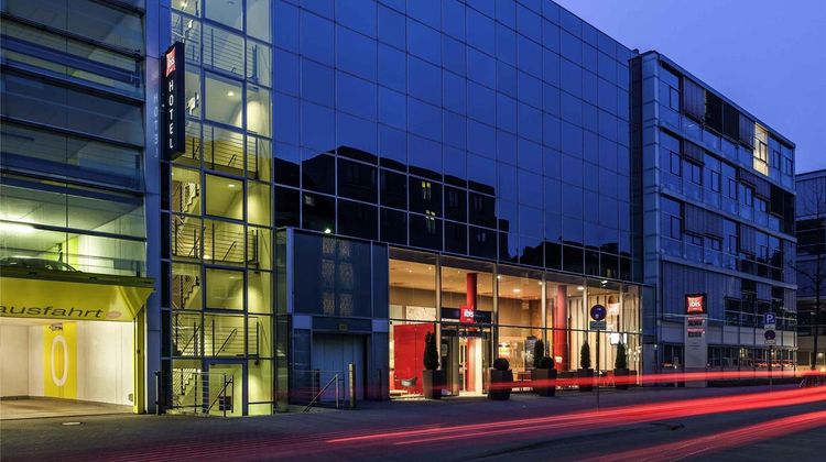 Ibis Muenster Exterior
