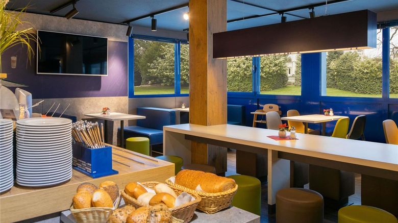 <b>Ibis Budget Hamburg Quickborn Restaurant</b>. Images powered by <a href="https://iceportal.shijigroup.com/" title="IcePortal" target="_blank">IcePortal</a>.