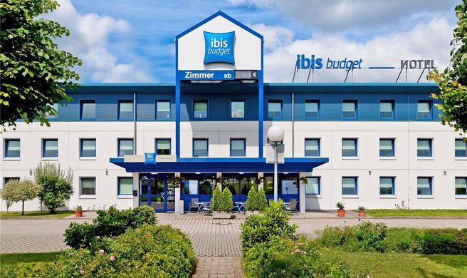 Ibis Budget Hamburg Quickborn Exterior
