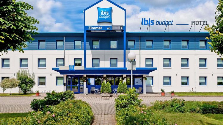 Ibis Budget Hamburg Quickborn Exterior
