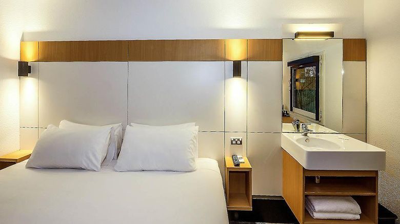 <b>Ibis Budget Enfield Room</b>. Images powered by <a href="https://iceportal.shijigroup.com/" title="IcePortal" target="_blank">IcePortal</a>.
