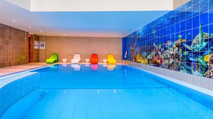 Novotel Zurich City West Pool
