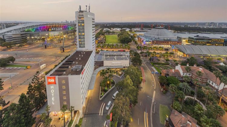 Novotel Sydney Olympic Park Exterior