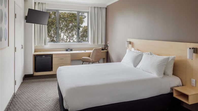 <b>Hotel Ibis Sydney Olympic Park Room</b>. Images powered by <a href="https://iceportal.shijigroup.com/" title="IcePortal" target="_blank">IcePortal</a>.
