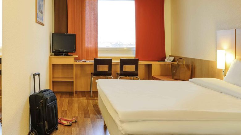 <b>Ibis Wien Messe Room</b>. Images powered by <a href="https://iceportal.shijigroup.com/" title="IcePortal" target="_blank">IcePortal</a>.