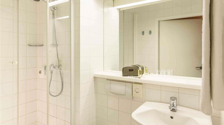 <b>Ibis Wien Messe Room</b>. Images powered by <a href="https://iceportal.shijigroup.com/" title="IcePortal" target="_blank">IcePortal</a>.