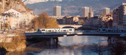 Ibis Grenoble Gare Exterior