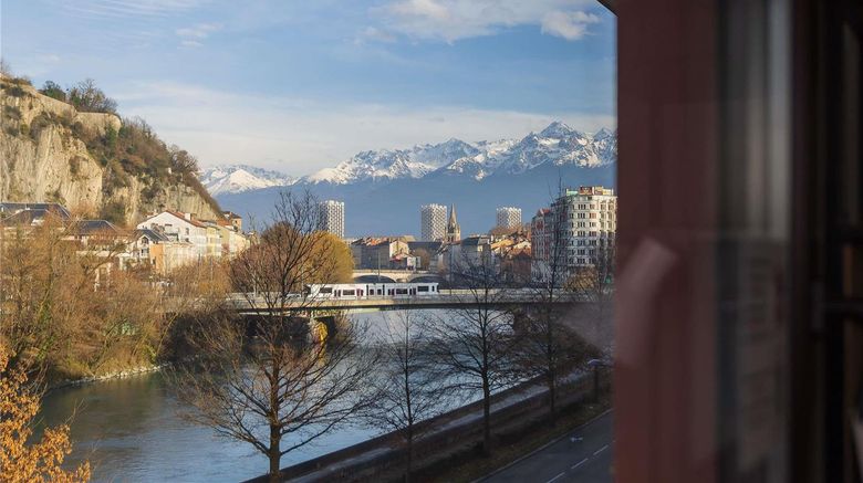 <b>Ibis Grenoble Gare Room</b>. Images powered by <a href="https://iceportal.shijigroup.com/" title="IcePortal" target="_blank">IcePortal</a>.