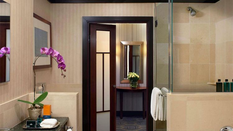 Sofitel Philadelphia-Rittenhouse Square Suite