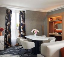 Sofitel Paris Baltimore Tour Eiffel Room