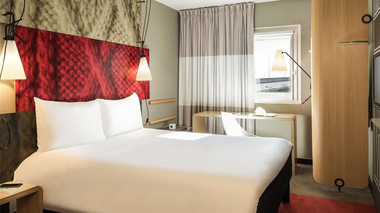 Ibis Paris Saint Denis Sud Room