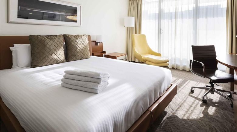 <b>Novotel Canberra Room</b>. Images powered by <a href="https://iceportal.shijigroup.com/" title="IcePortal" target="_blank">IcePortal</a>.
