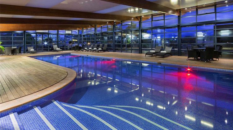 Novotel Canberra Pool