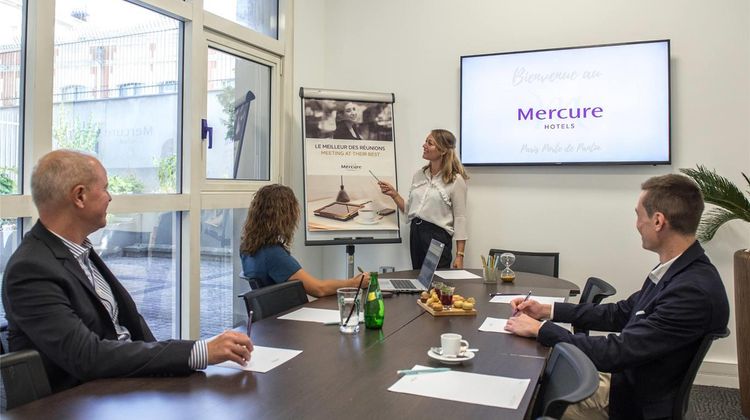Mercure Paris Porte de Pantin Meeting