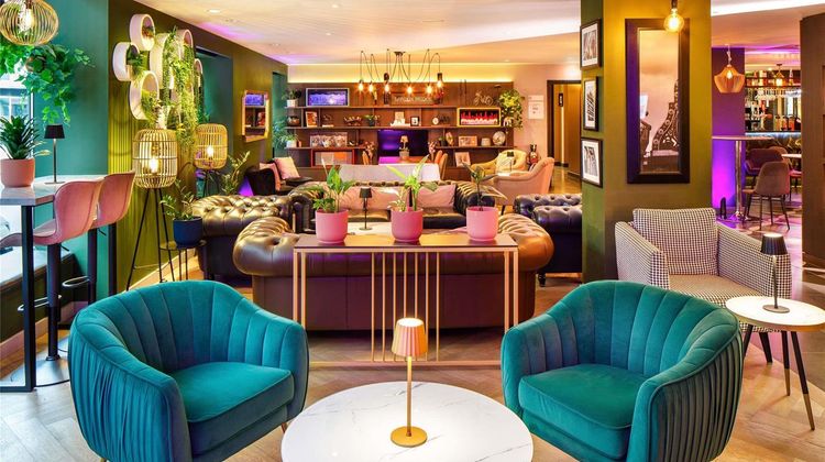 Mercure London Bankside Exterior