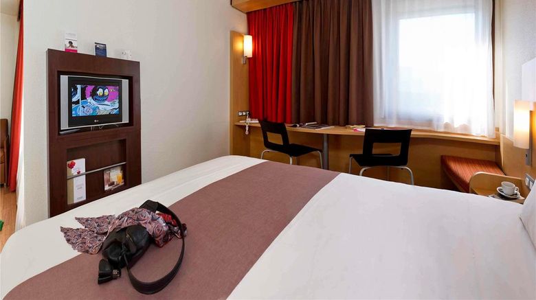 <b>Ibis Brussels Expo-Atomium Room</b>. Images powered by <a href="https://iceportal.shijigroup.com/" title="IcePortal" target="_blank">IcePortal</a>.