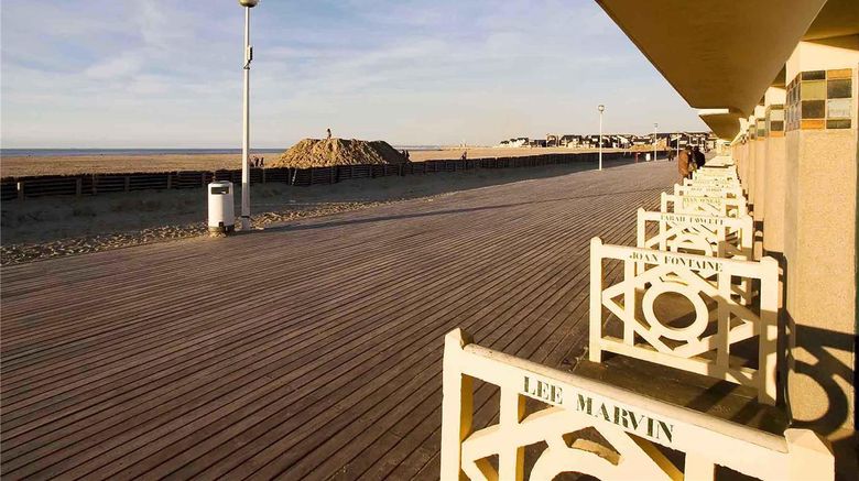 <b>Hotel Mercure Deauville Yacht Club Other</b>. Images powered by <a href="https://iceportal.shijigroup.com/" title="IcePortal" target="_blank">IcePortal</a>.