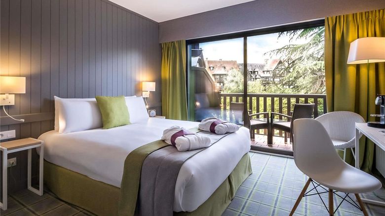 <b>Hotel Mercure Deauville Yacht Club Room</b>. Images powered by <a href="https://iceportal.shijigroup.com/" title="IcePortal" target="_blank">IcePortal</a>.