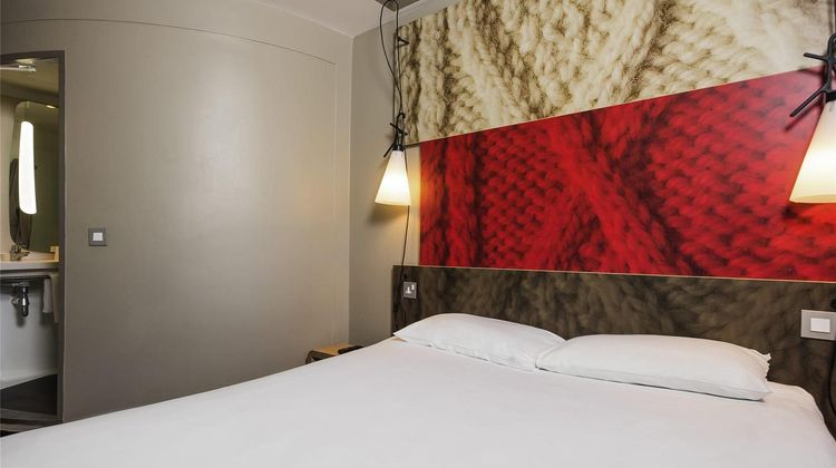 Ibis Sheffield Room