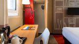 Ibis Sheffield Room