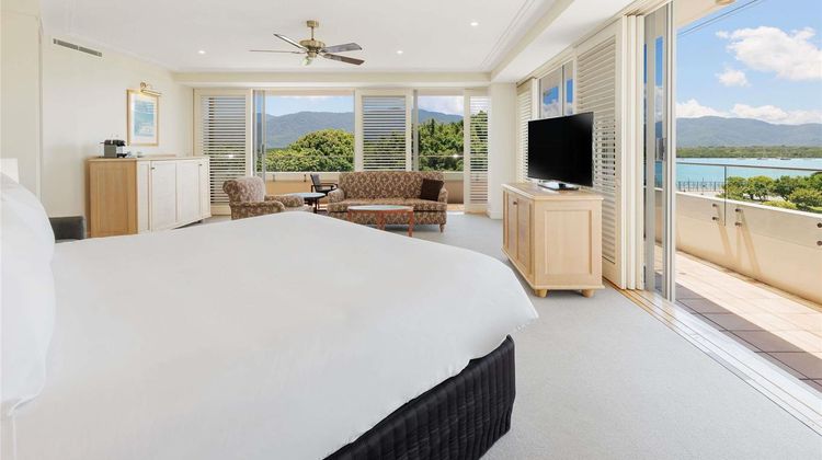 The Reef Hotel Casino Cairns Suite