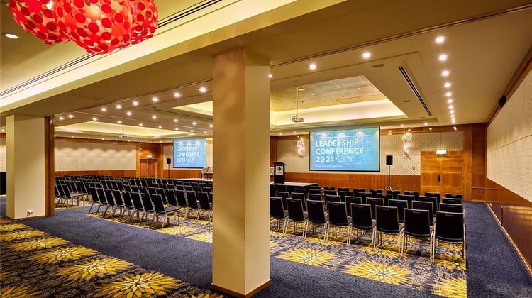 Pullman Reef Hotel Casino Meeting