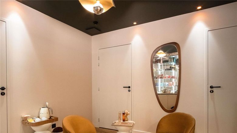 <b>Mercure Saint Lary 3M Spa</b>. Images powered by <a href="https://iceportal.shijigroup.com/" title="IcePortal" target="_blank">IcePortal</a>.