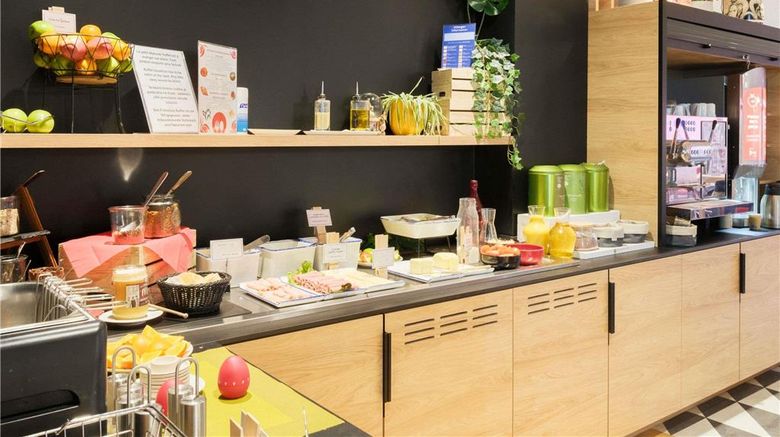 <b>Ibis Strasbourg La Vigie Restaurant</b>. Images powered by <a href="https://iceportal.shijigroup.com/" title="IcePortal" target="_blank">IcePortal</a>.