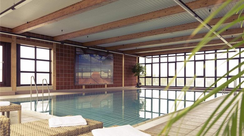 <b>Mercure Hotel Offenburg am Messeplatz Pool</b>. Images powered by <a href="https://iceportal.shijigroup.com/" title="IcePortal" target="_blank">IcePortal</a>.
